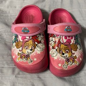 Toddler crocs
